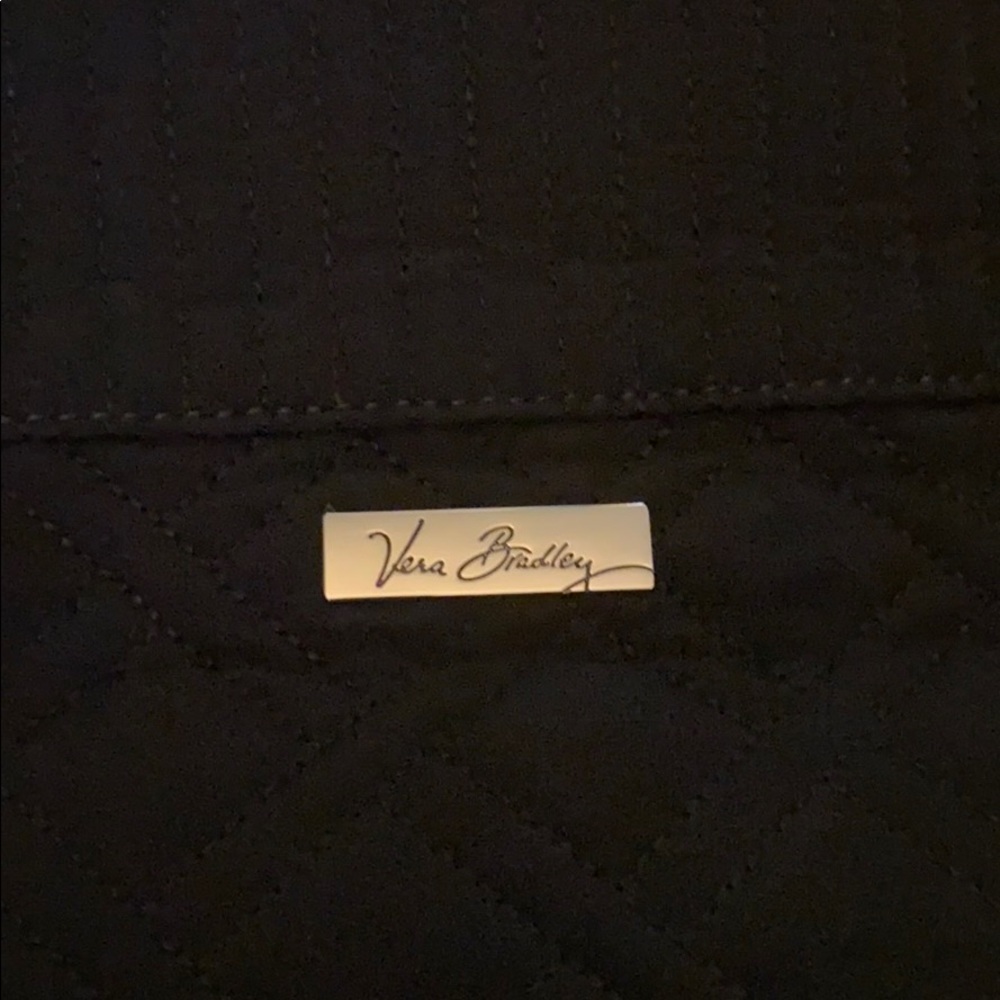 COPY - VERA BRADLEY TOTE - Picture 2 of 4